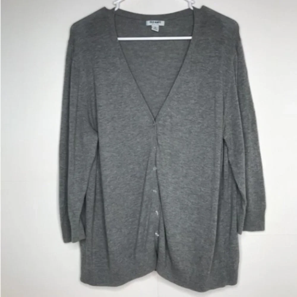 Old Navy Gray Button Up Cardigan Sweater X… - Picture 6 of 8